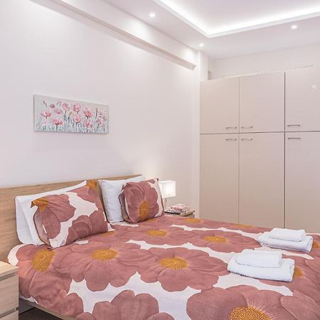 Amazing Apartment Near Metro Station! 雅典 外观 照片