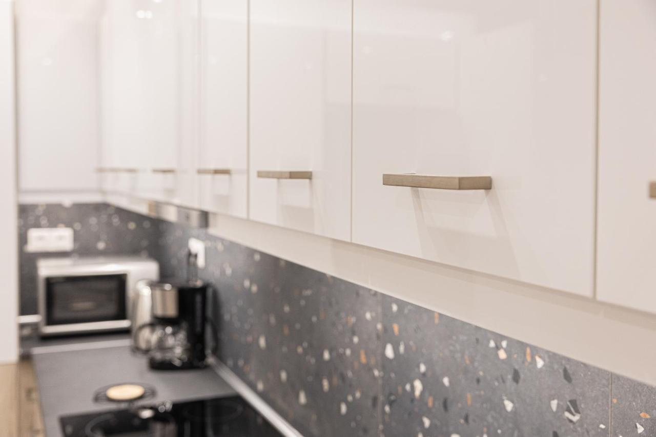 Amazing Apartment Near Metro Station! 雅典 外观 照片